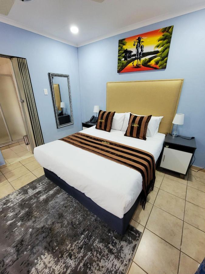 La-Nuel Guest Lodge بوكسبرغ المظهر الخارجي الصورة