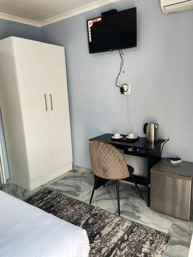 La-Nuel Guest Lodge بوكسبرغ المظهر الخارجي الصورة