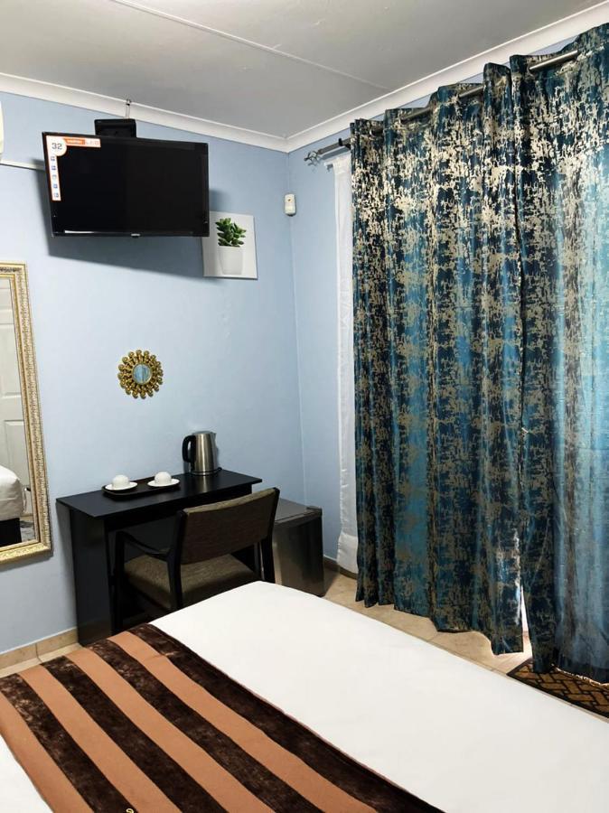 La-Nuel Guest Lodge بوكسبرغ المظهر الخارجي الصورة