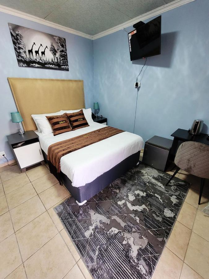 La-Nuel Guest Lodge بوكسبرغ المظهر الخارجي الصورة